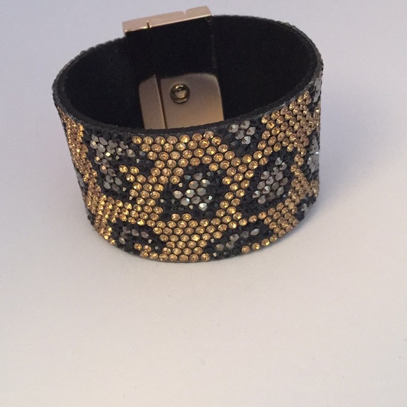 Jewelry - Bracelet